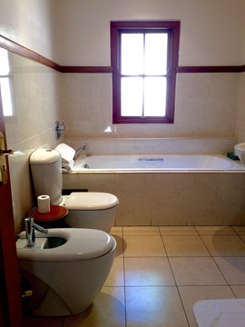 Bathroom, Jessie's Cottage
