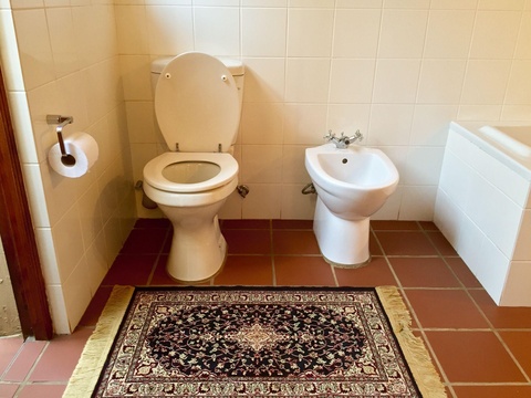 Bathroom, Onze Rust: Colin's Suite